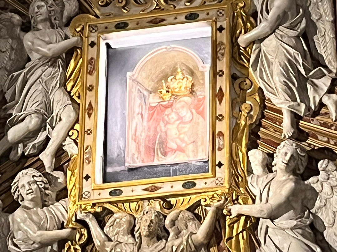 Cattedrale di N. S. dell'Orto-基亚瓦里必去景点