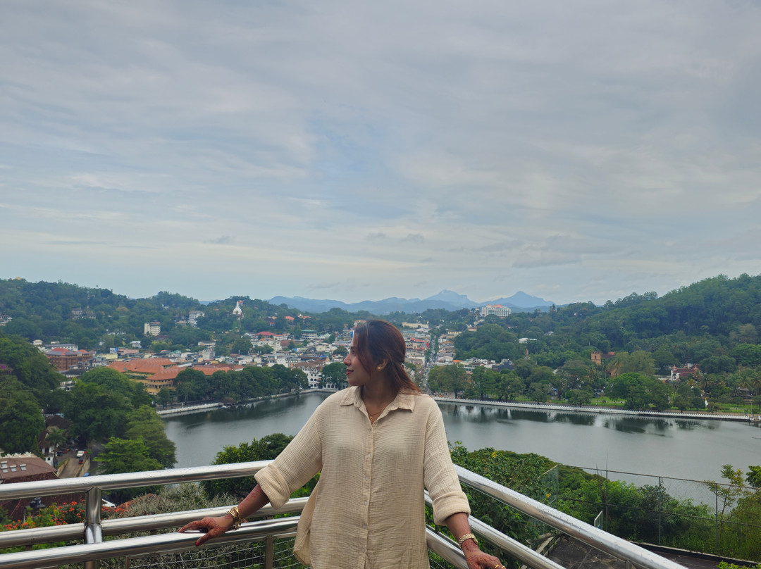 Private Drivers Sri Lanka-阿努拉德普勒圣城必去景点