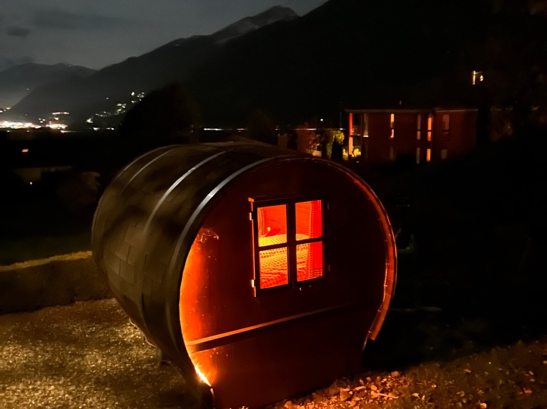 Schlaf-Fass Blauburgunder Jenins主图