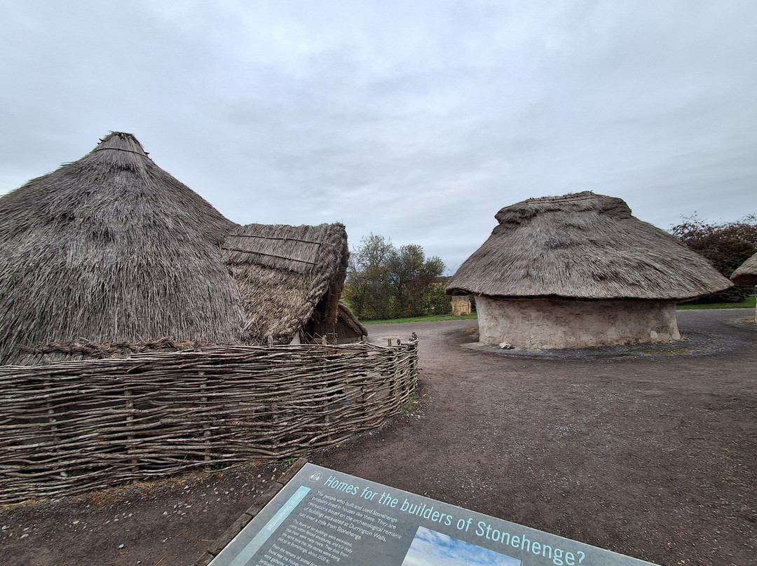 Salisbury & Stonehenge Guided Tours-索尔兹伯里必去景点
