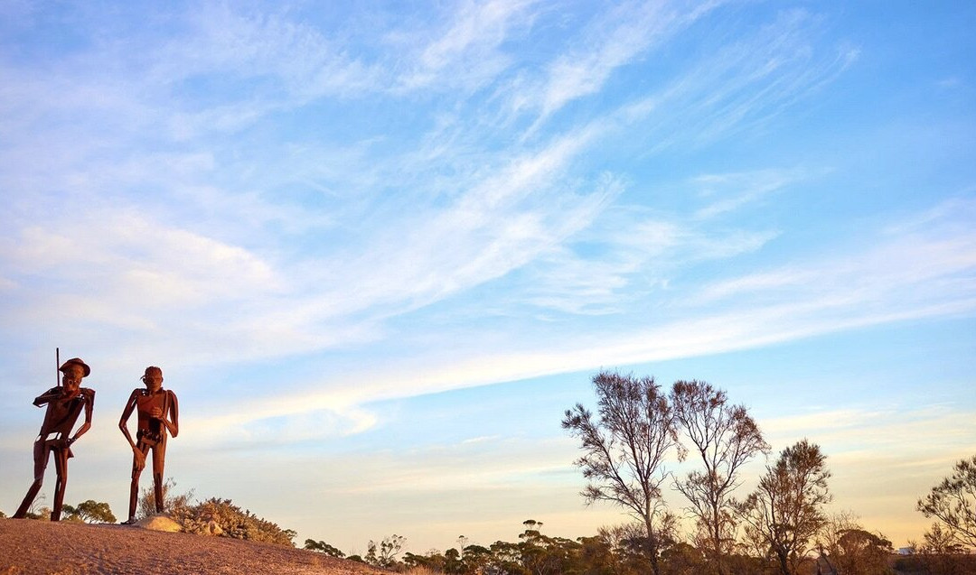 Edward John Eyre Sculptures-Kimba必去景点
