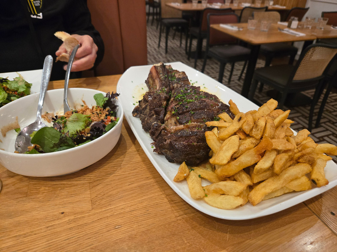 Octopus Biarritz主图