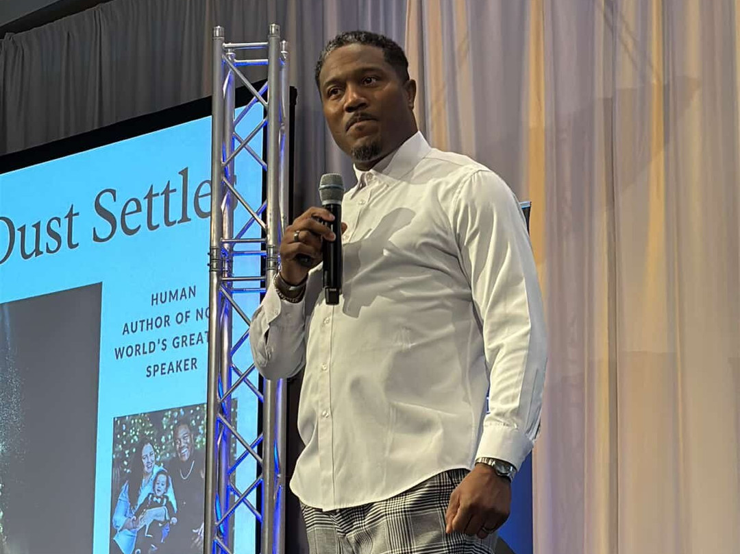 The Hotel Roanoke & Conference Center, Curio Collection By Hilton主图