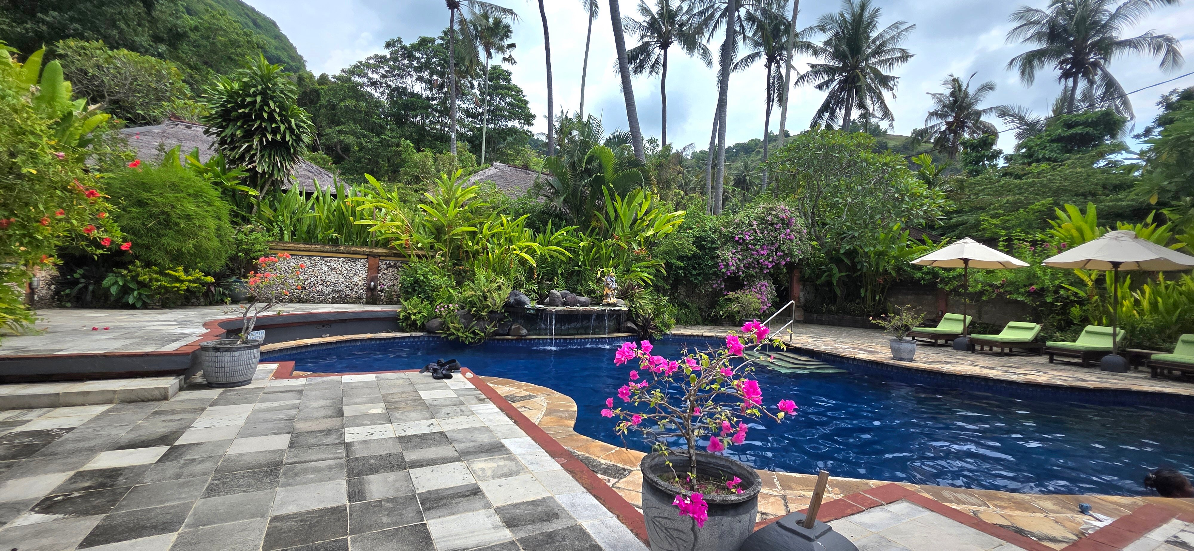 水上花园酒店-官方