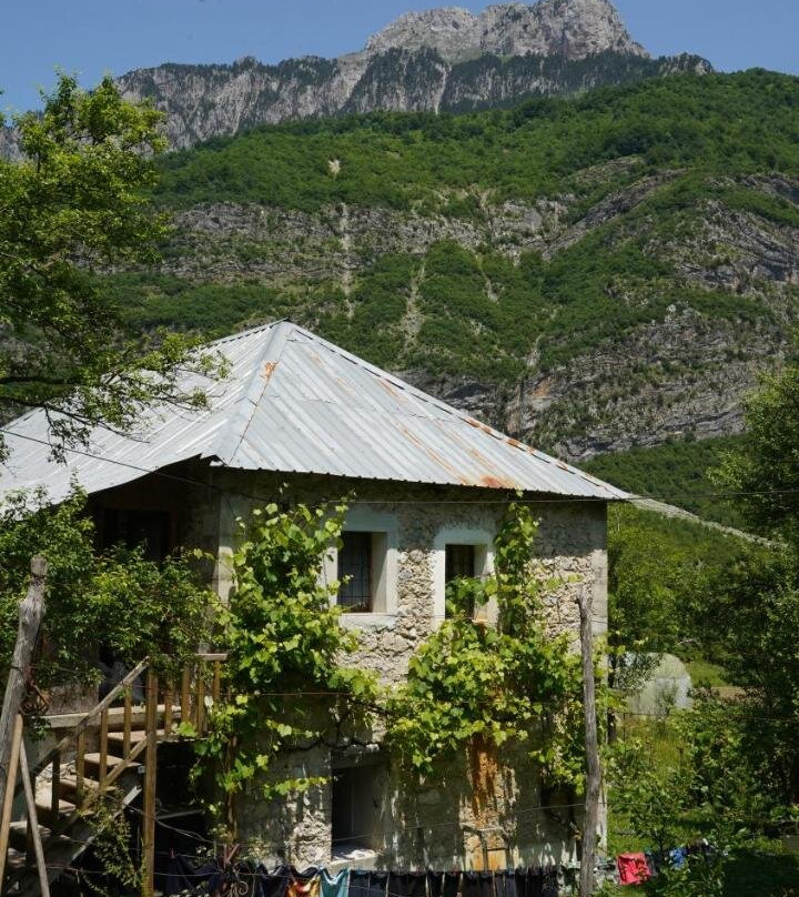 Motina River Guesthouse