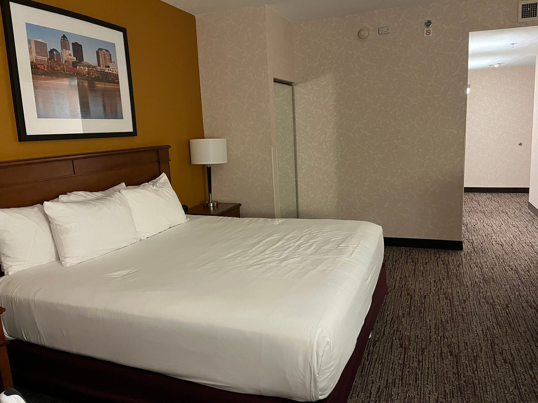 Drury Inn & Suites West Des Moines主图