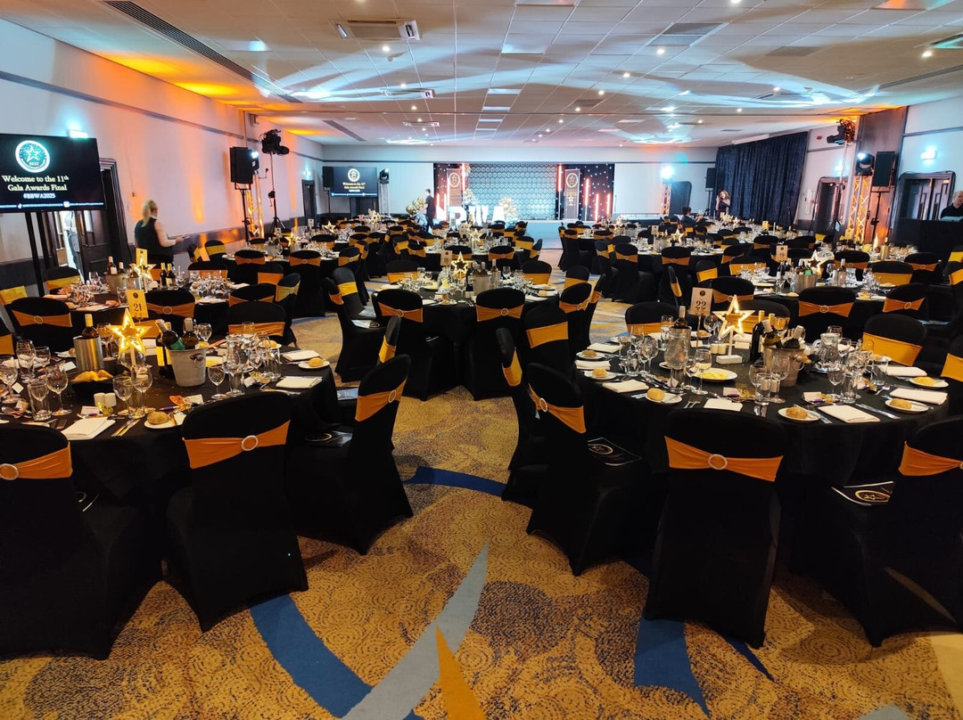 巴瑟罗达文垂北安普顿酒店主图