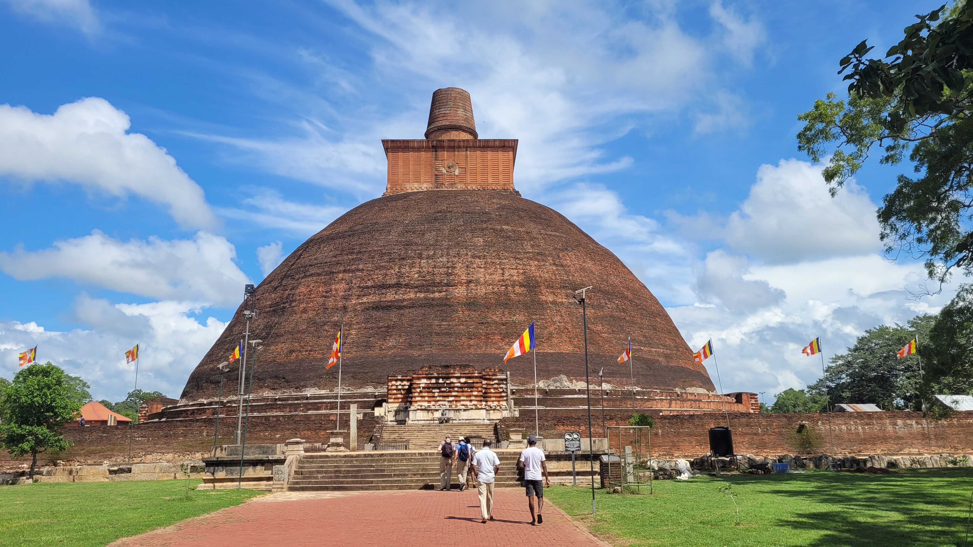 拉加拉塔酒店-官方