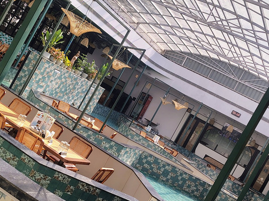 AV - The Fun Destination