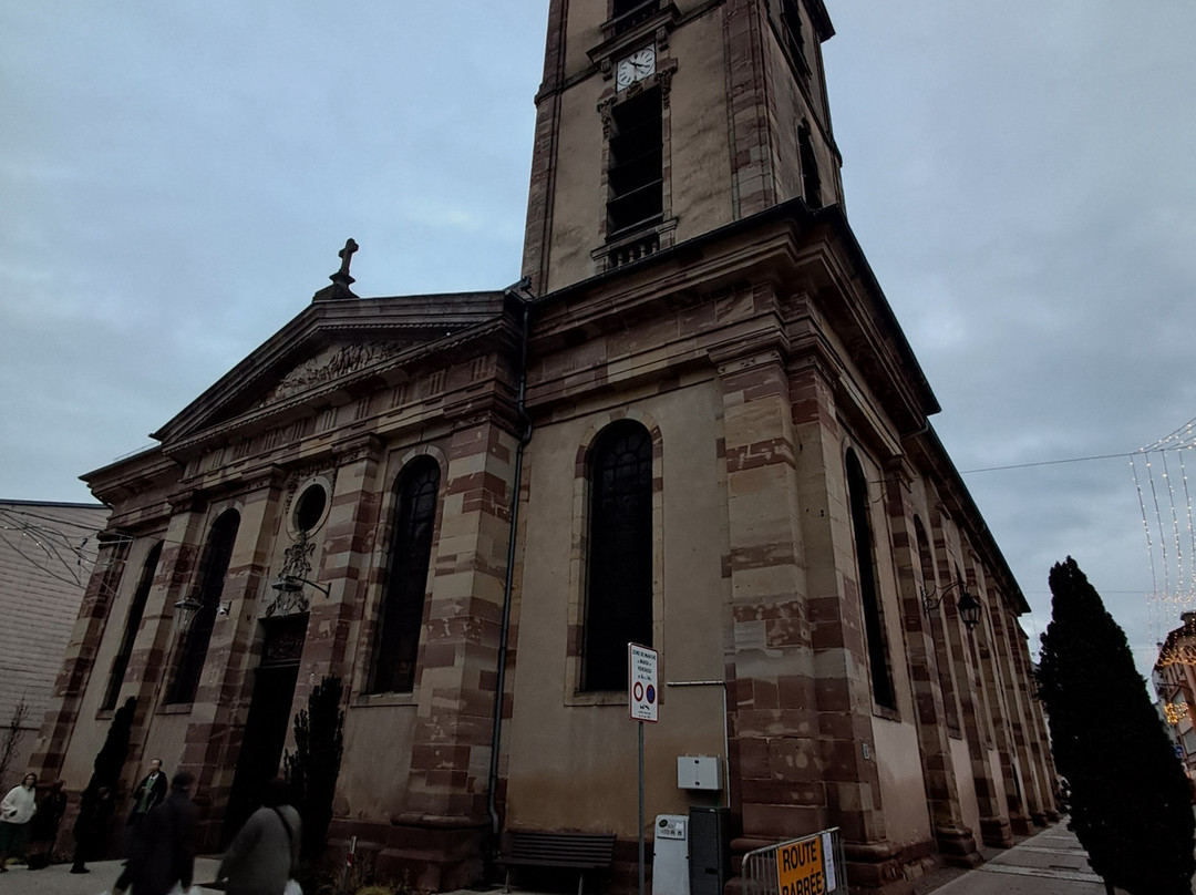 Eglise Saint-Nicolas-萨尔格米纳必去景点