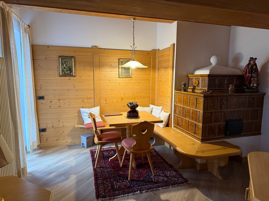 Malga Ces Hotel Restaurant主图