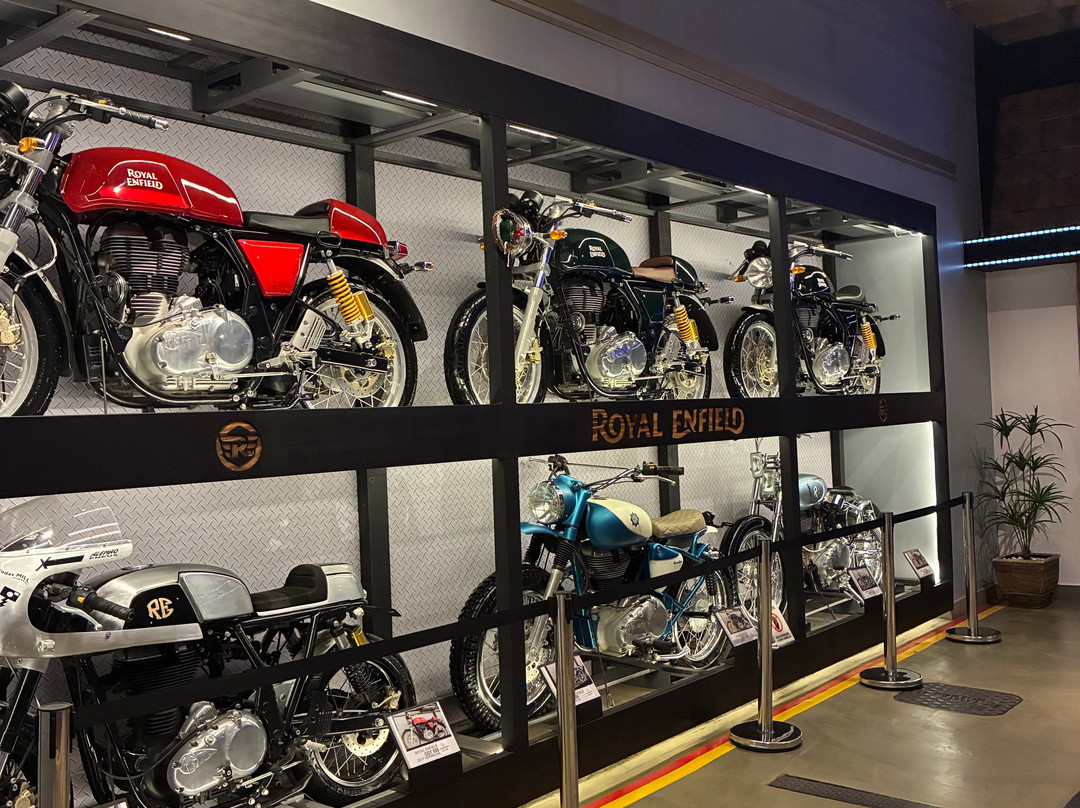 V12 Auto Club-巴西利亚必去景点