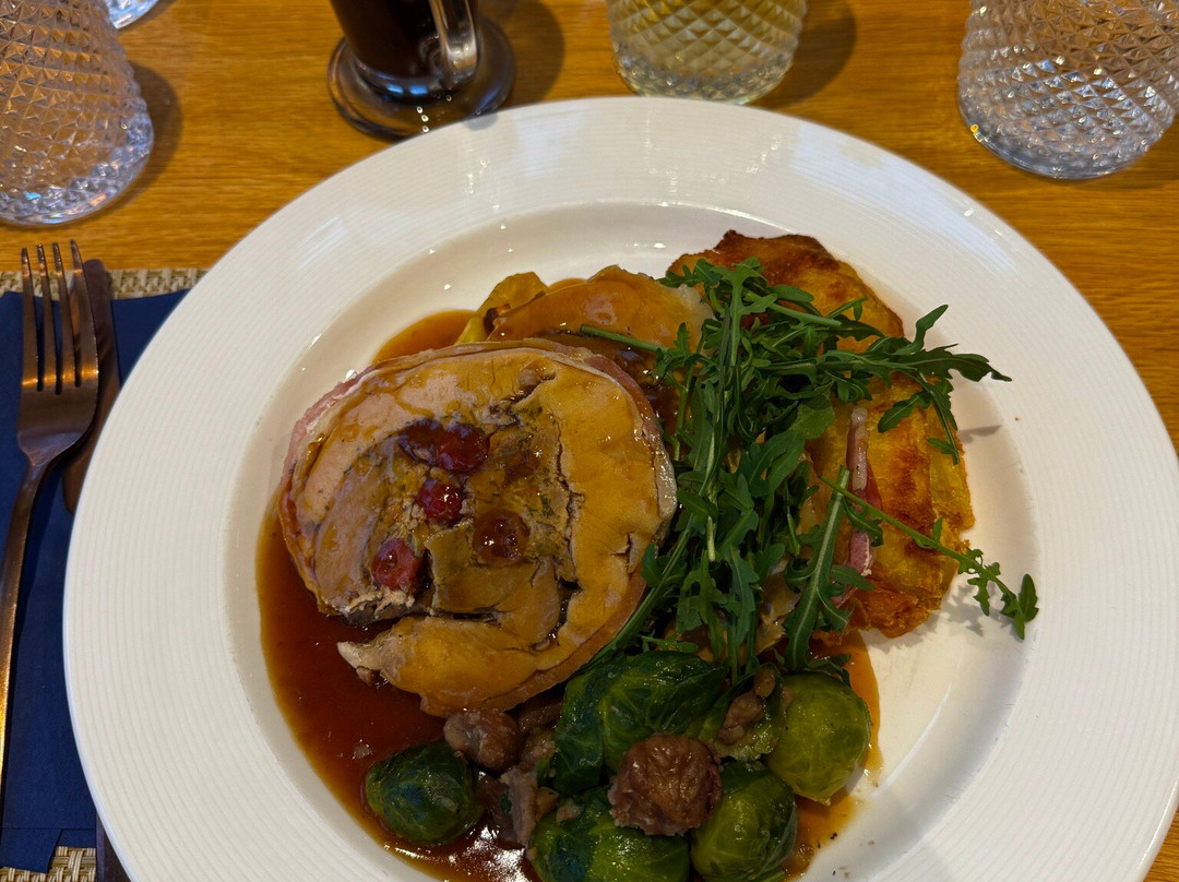 Errichel Cottages主图