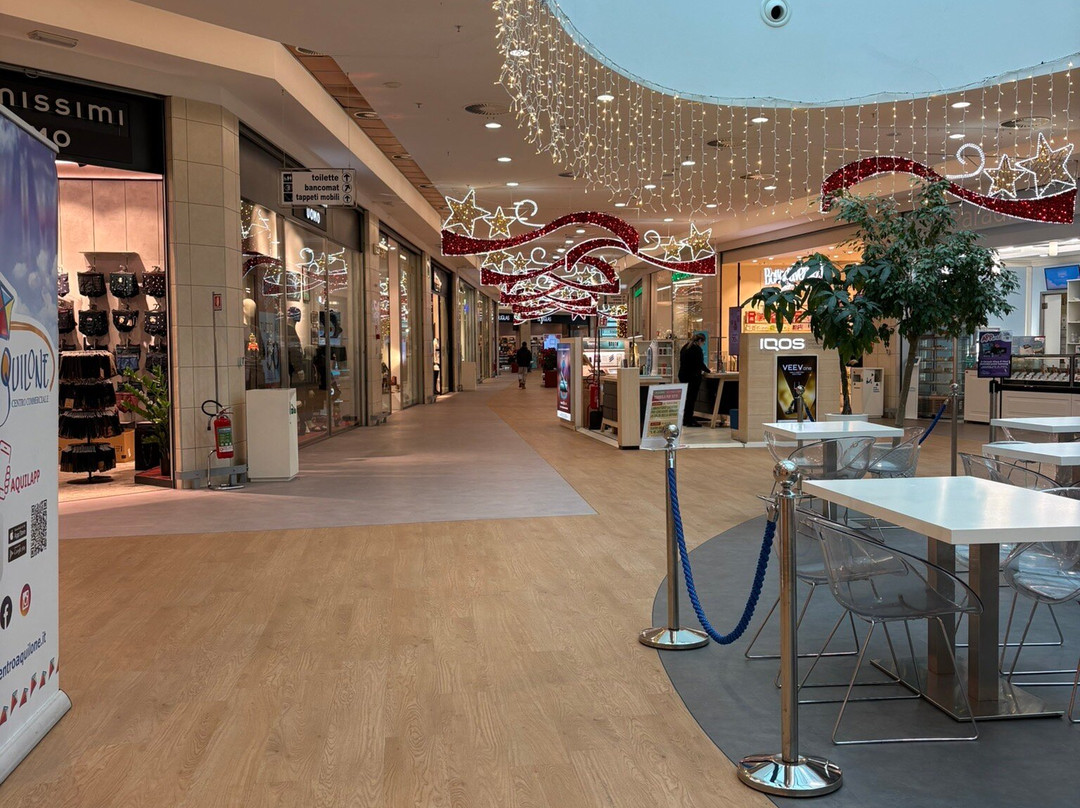 Centro Commerciale L'Aquilone-Nucleo Industriale Pile必去景点
