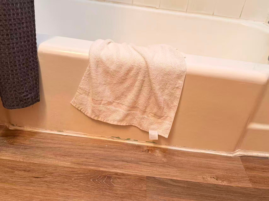 Auberge Alpine Inn主图