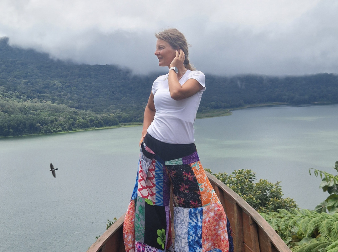 Menjangan Holiday Tour & Travel-佩母德兰必去景点