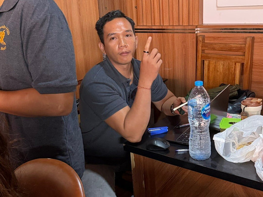 Semabu Hills Fast Boat