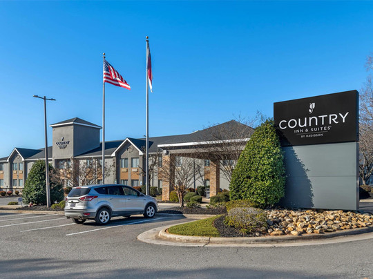 Country Inn & Suites by Radisson, Shelby, NC