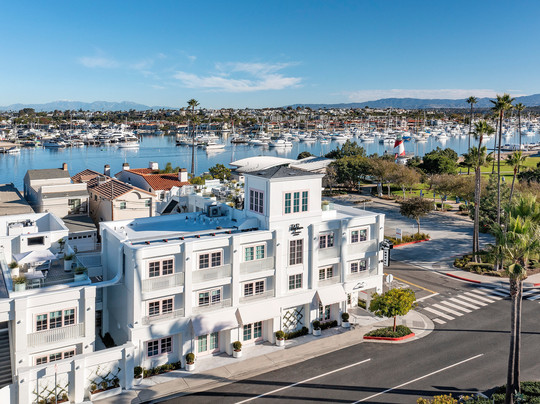 海湾半岛酒店主图