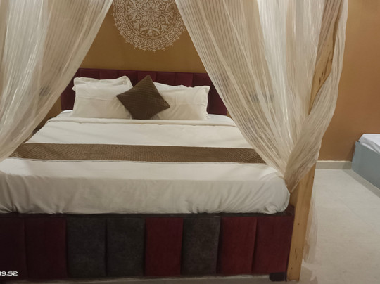 Amadi Beachfront Resorts主图