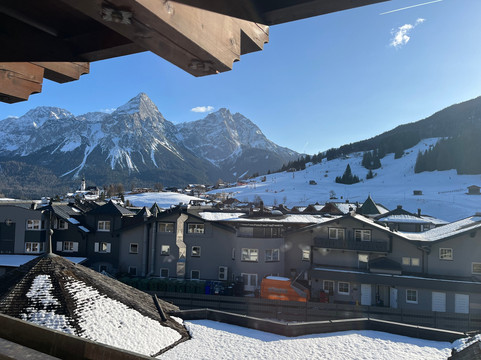 Hotel Edelweiss主图