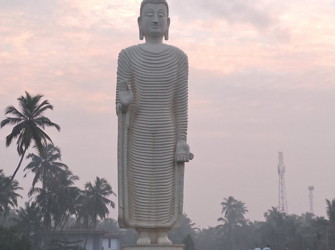 Lalaf Tours-尼甘布必去景点