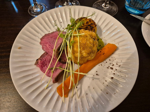 鲁迪波尔露营酒店主图