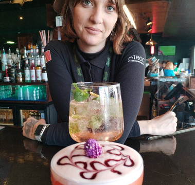 Legends Bar-阿尔布赞拉必去景点