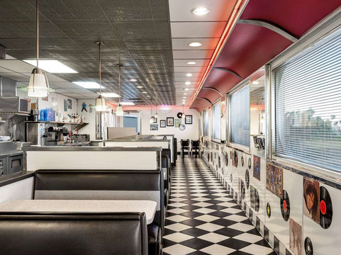 罗林斯呗盟酒店