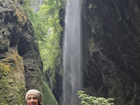 重庆龙水峡地缝-武隆县必去景点
