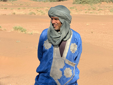 Loud Sahara Day Tours-扎古拉必去景点