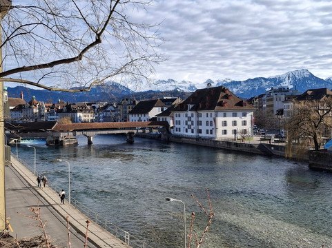 维尔登曼酒店主图