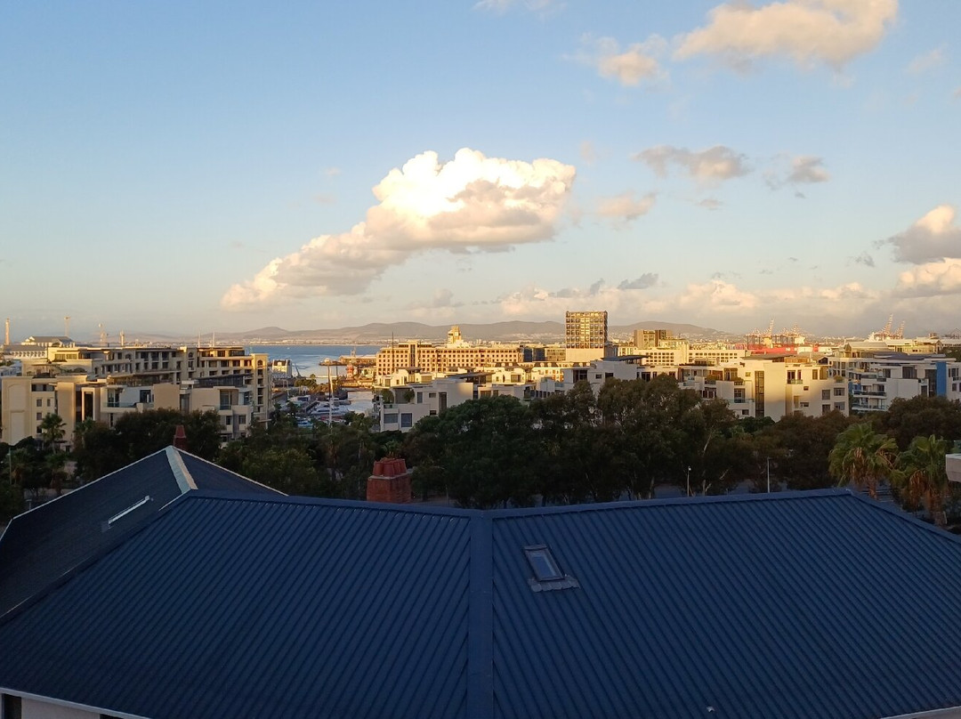 泽斯特精品别墅酒店主图