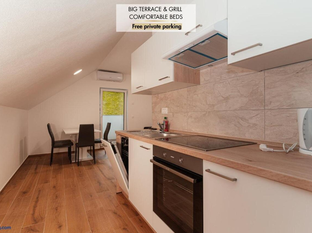 Apartmaji Laznik