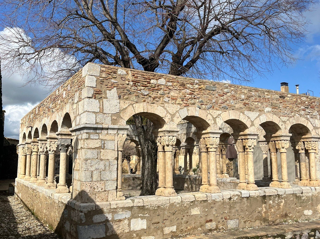 Claustro y convento de santo Domingo-Pollenca必去景点