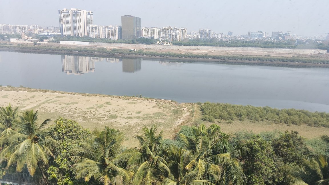 苏拉特万豪酒店-官方