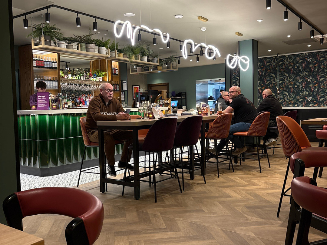 Premier Inn Saffron Walden主图