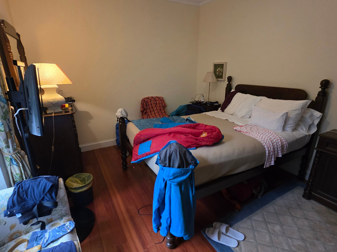 艾斯塔拉戈瓦尔旅馆主图