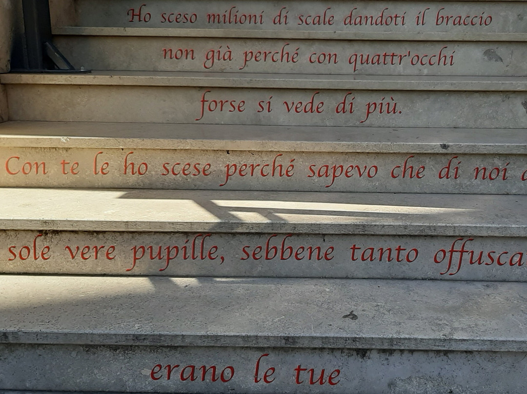 Galleria Eustachio Pisani-Isola del Liri必去景点