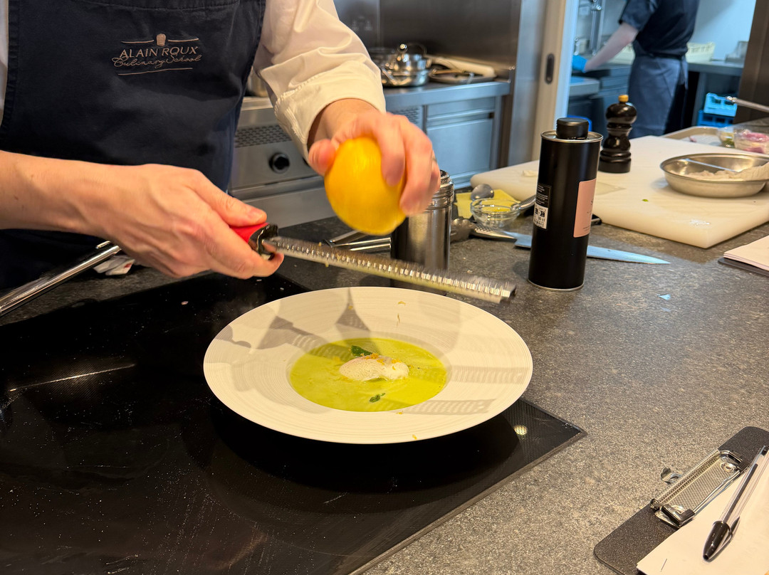 Alain Roux Culinary School-布雷必去景点