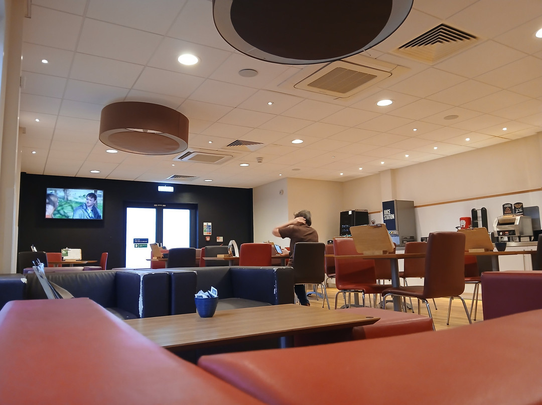 Travelodge Chippenham主图