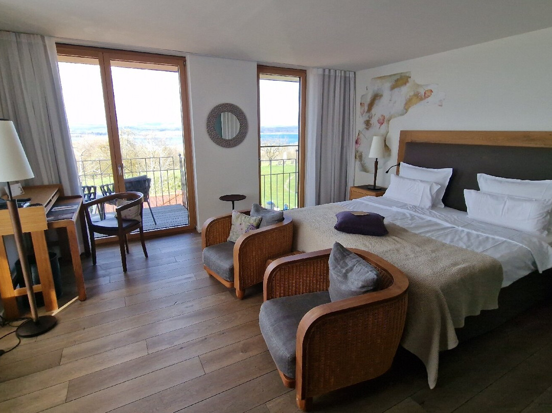 Hotel Hirschen Horn主图