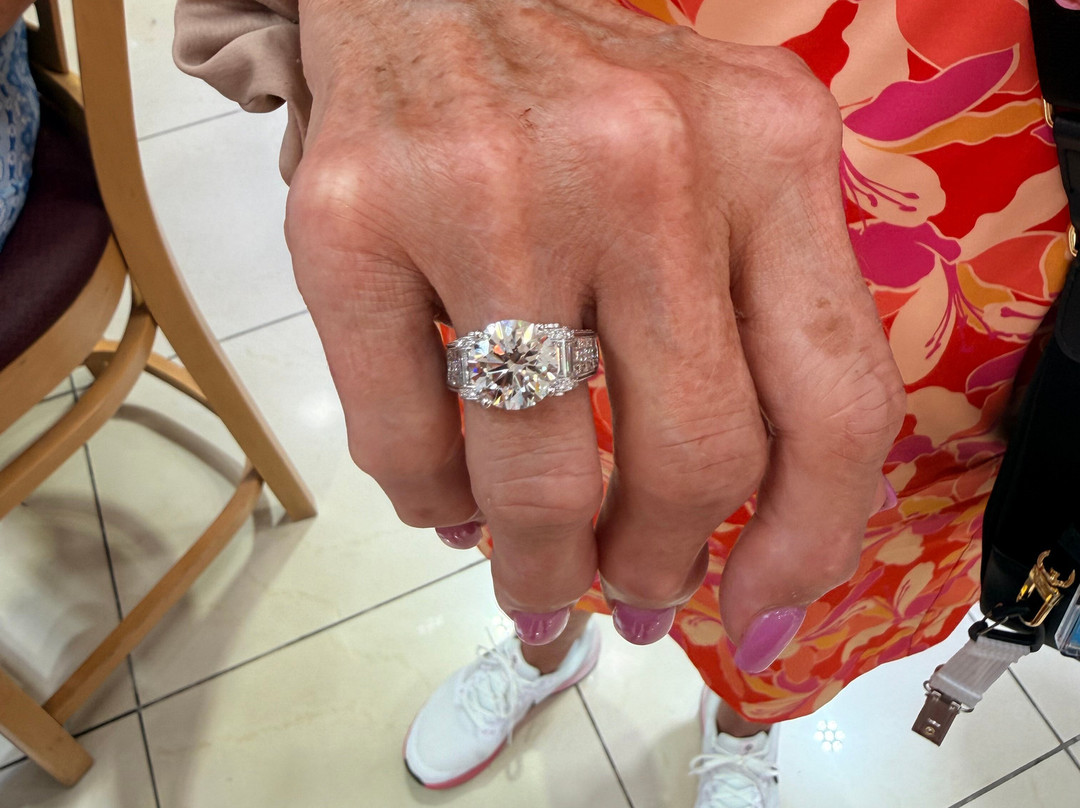 Ajanta Jewelers-圣 托马斯必去景点