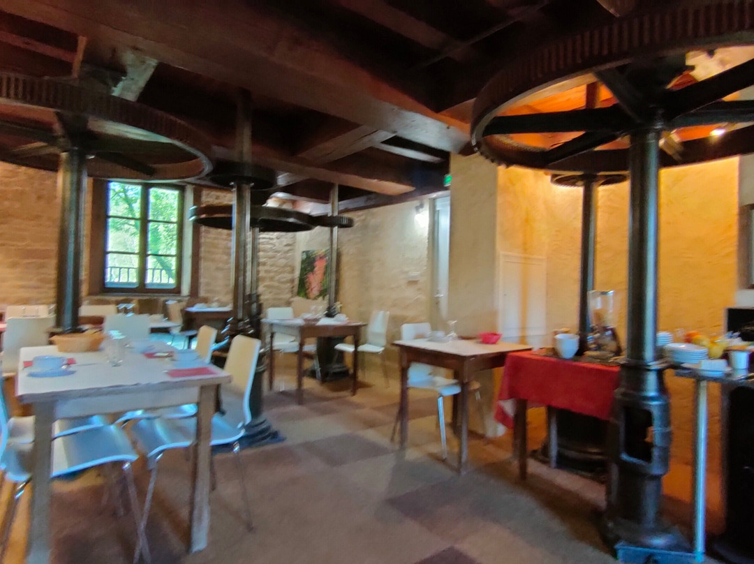 木林德布尔城堡酒店主图