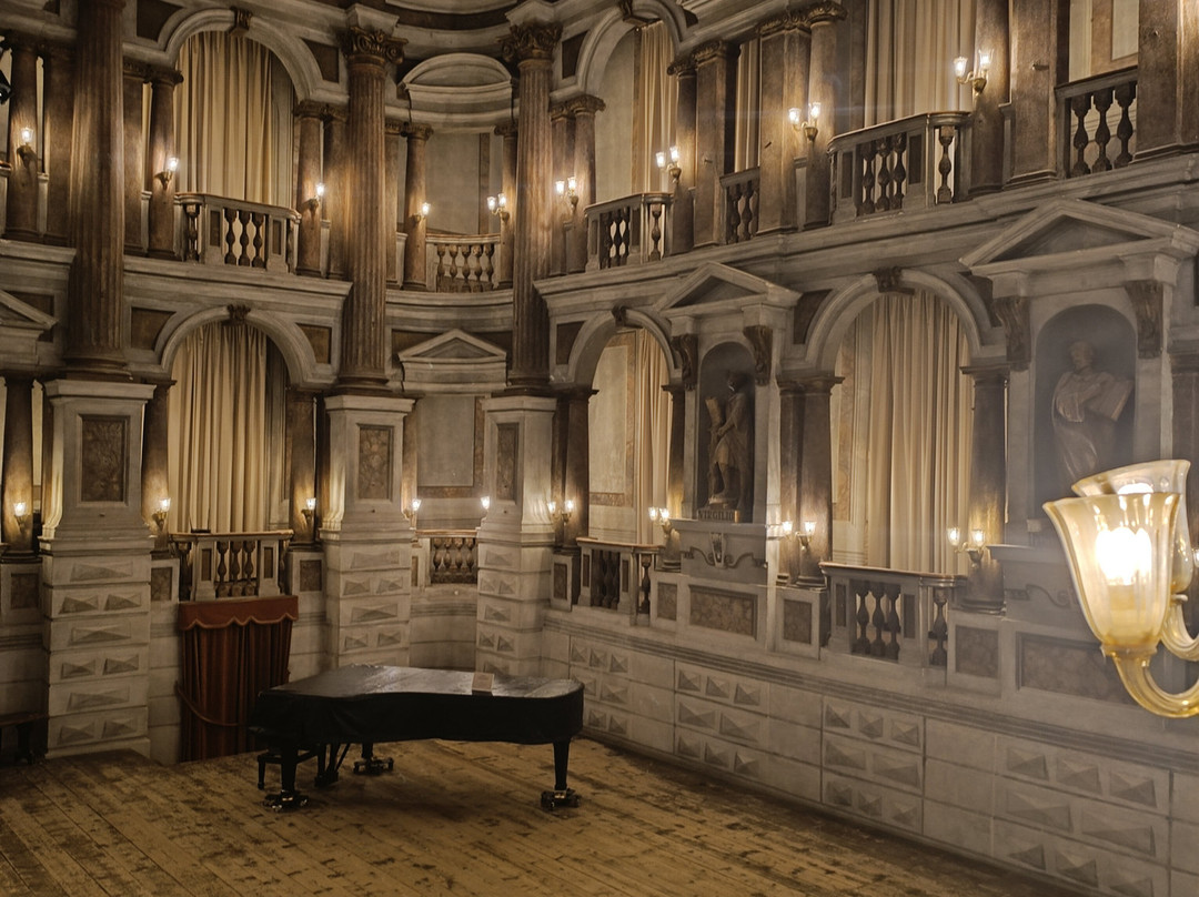 Teatro Bibiena-曼托瓦必去景点