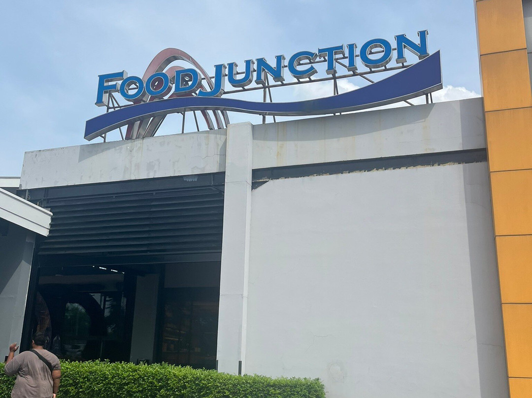 Food Junction-泗水必去景点