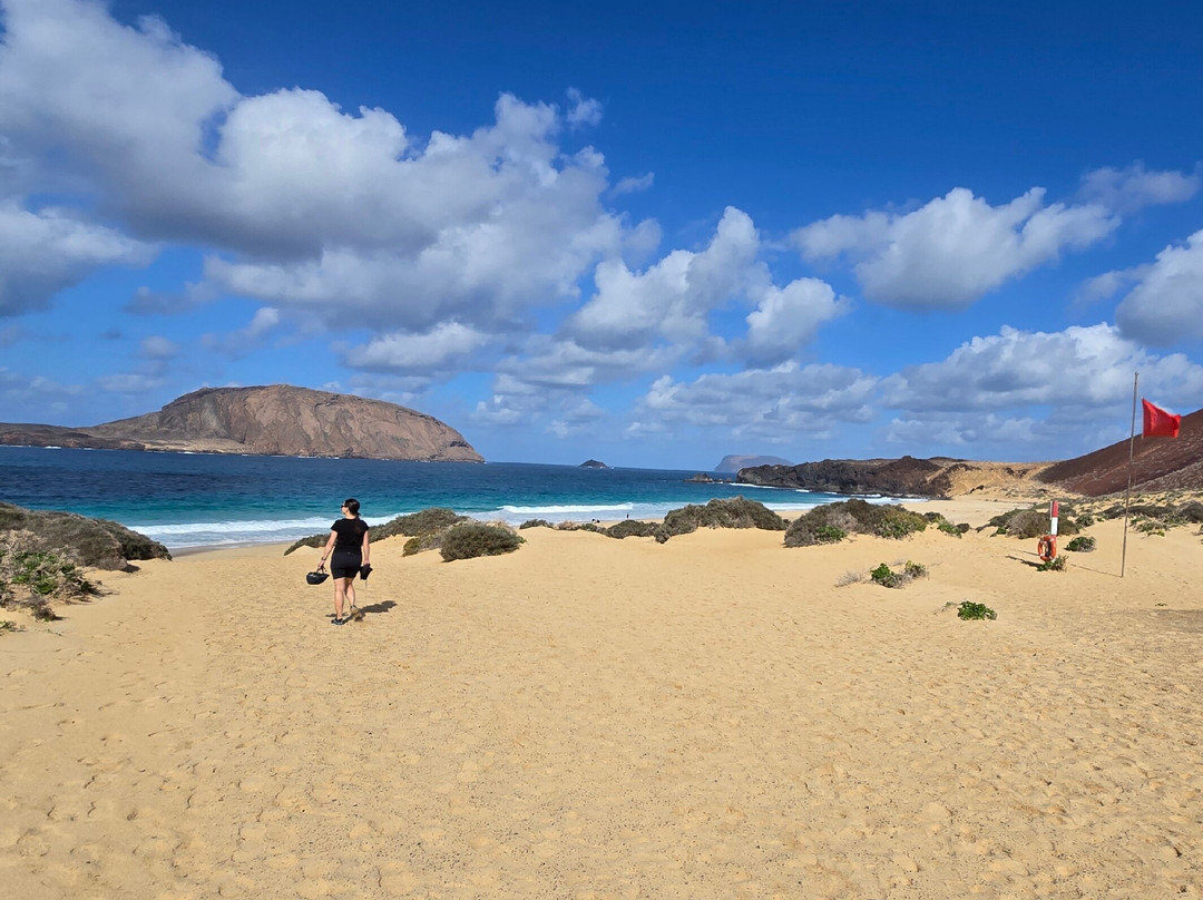 Playa de las Conchas-Isla de Graciosa必去景点