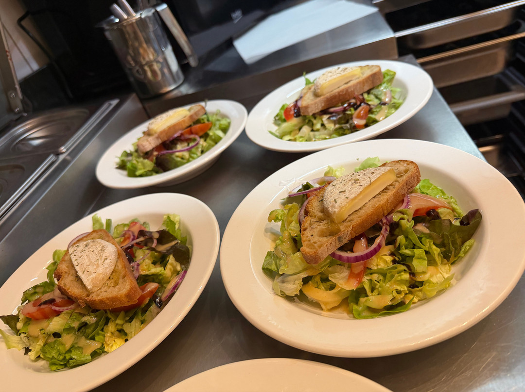 Le Petit Restaurant De Saint Alban