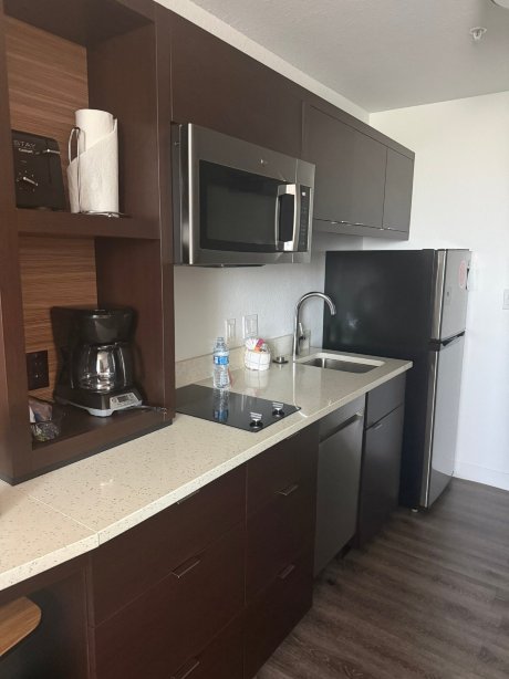 万豪酒店旗下的TownePlace Suites 酒店套房，威尼斯-旅行者