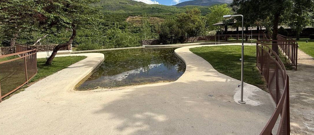 山谷赫尔特旅馆主图